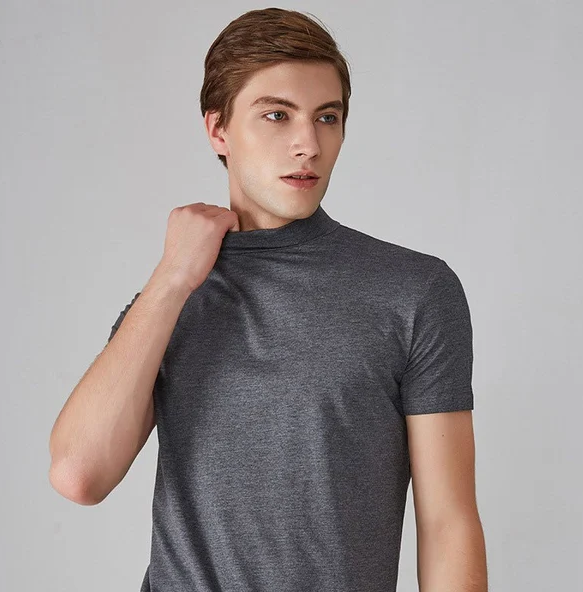 VILEKO Mock Fitted T-Shirt